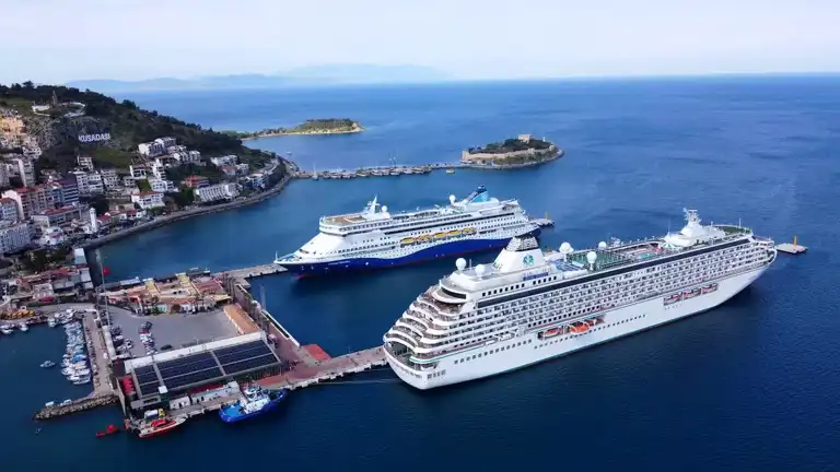 Kruvaziyer Turizminde Rekor Ağustos! Kruvaziyer Turizminde Rekor Ağustos!