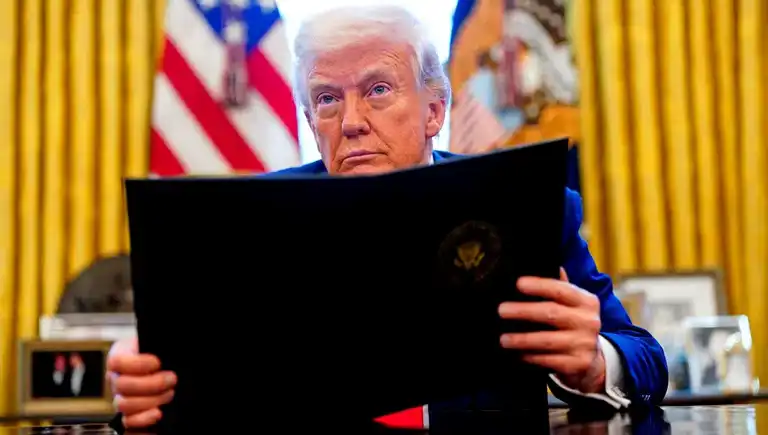 997 Ekonomist Trump'ın Tarifelerine Karşı